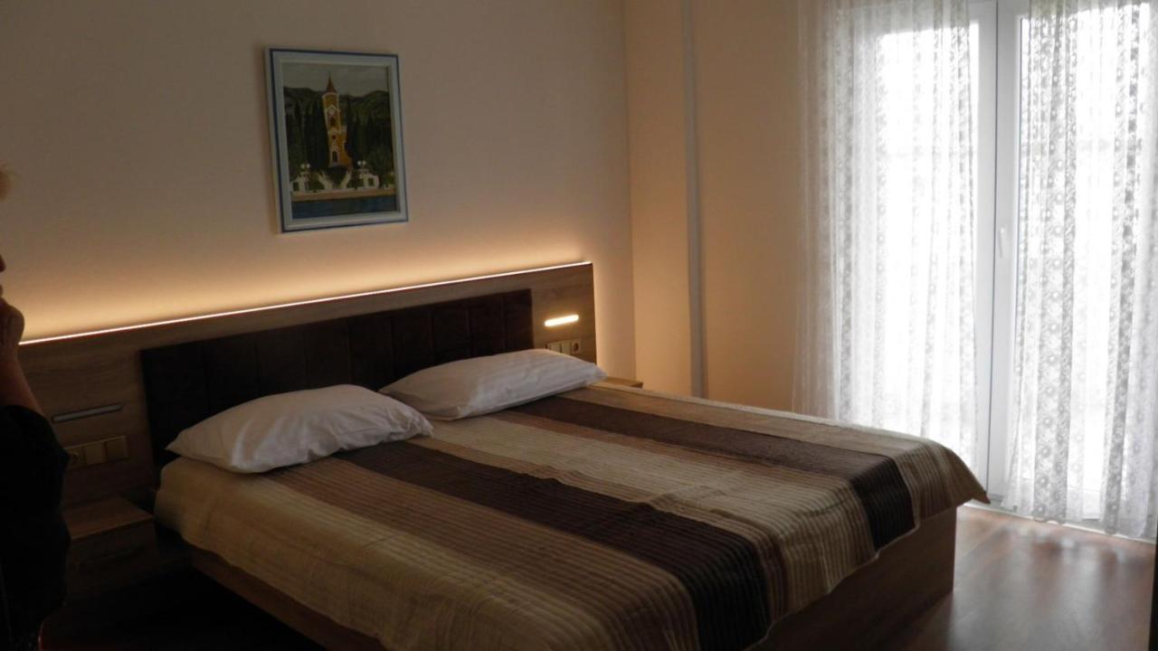 Apartmani S Dvije Spavace Sobe 4 Osobe เซลเซ ภายนอก รูปภาพ