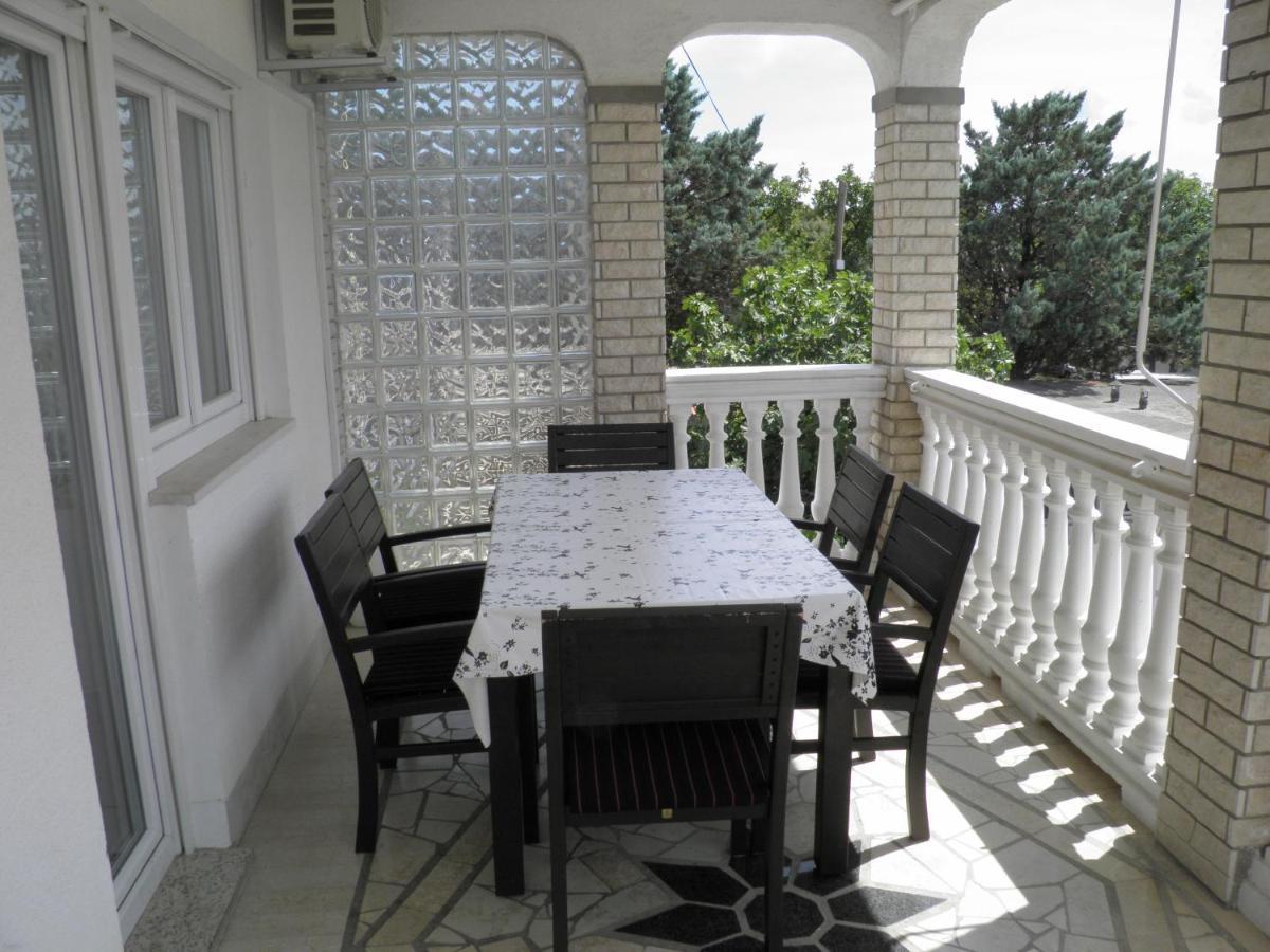Apartmani S Dvije Spavace Sobe 4 Osobe เซลเซ ภายนอก รูปภาพ